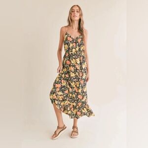 Sadie & Sage Fruitful Maxi Dress women’s size medium